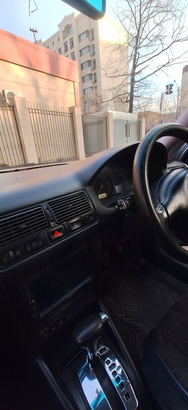 Volkswagen: Volkswagen Golf Variant: 2003 г., 2 л, Автомат, Бензин, Универсал — 7