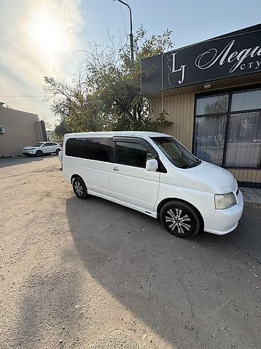 ступенька авто: Honda Stepwgn: 2003 г., 2 л, Автомат, Бензин, Универсал — 1