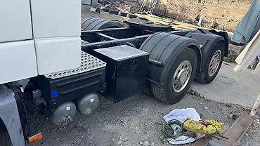 прицеп бдф: Тягач, Volvo, 2004 г., Без прицепа — 4