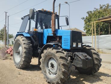 barter yük maşını: Traktor Belarus (MTZ) 1221, 2009 il, 130 at gücü, motor 6.6 l, İşlənmiş