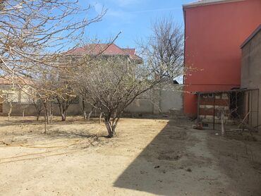 Həyət evləri və villaların satışı: 6 otaqlı, 400 kv. m, Təmirsiz — 2