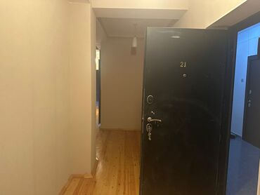 Uzunmüddətli kirayə mənzillər: Ramani Sosial Binalarda 4 otaqli bina evi kiraye verilir ev eşyasiz — 6