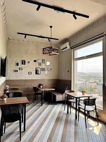 Аренда отелей и хостелов: В самом центре города " Roof Hostel" Комнаты разделены на женские и — 2