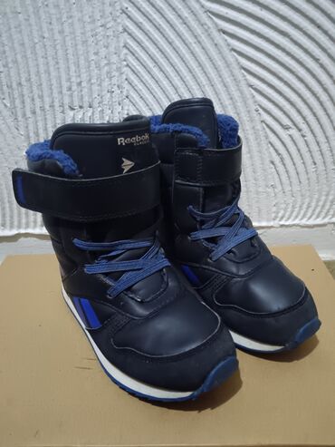 Čizme: Čizme, Reebok, Veličina - 28 na lalafo.rs — 4 Čizme: Čizme, Reebok, Veličina - 28 — 4