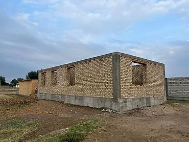 Продажа коттеджей и домов: Жаңы салынып жаткан бүтө элек там сатам. 4 бөлмөлүү, жанында жайкы — 10