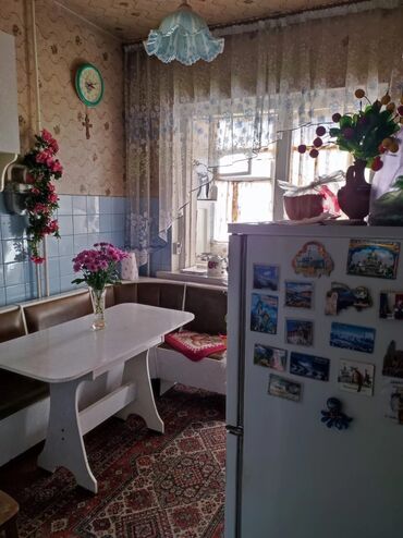 купить детскую кроватку в бишкеке в Кыргызстан | ДЕТСКИЕ КРОВАТИ: 106 серия, 3 комнаты, 62 м², Бронированные двери, Лифт, Не затапливалась