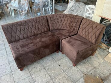 Sifarişlə divanlar: Künc divan, Bazasız, Açılmayan