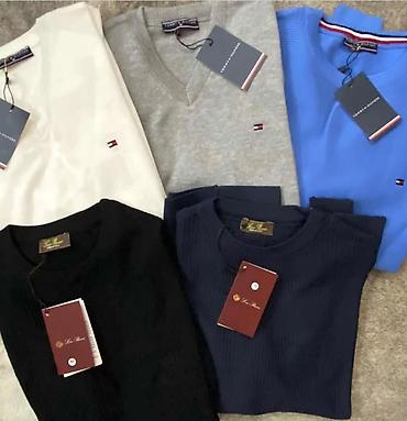 Džemperi: Muški džemperi – brendirani modeli extra pamuk,snizeni Opis:sve — 9