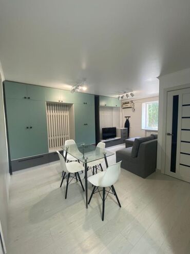 продаю 1 комнатную квартиру в бишкеке: 1 комната, 31 м², Хрущевка, 3 этаж, Дизайнерский ремонт