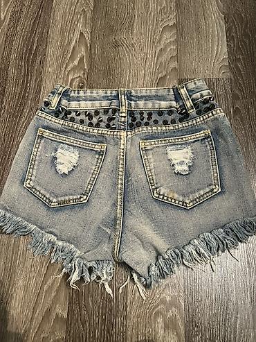 Şortlar: Qadın denim şort - Model: Yüksək belli, qısa kəsim - Material: Açıq — 2