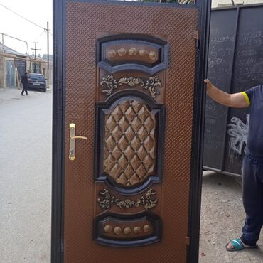 Qapıların təmiri: Qapıların təmiri — 5