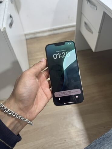 Apple iPhone: IPhone 13, Qızılı, Face ID