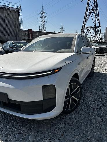 byd t5: Lixiang L6: 2025 г., Автомат, Гибрид, Кроссовер — 2