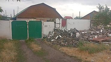 Продажа коттеджей и домов: Продаю дом в новопокровке ройон пост гай участок по документам 6 соток — 14