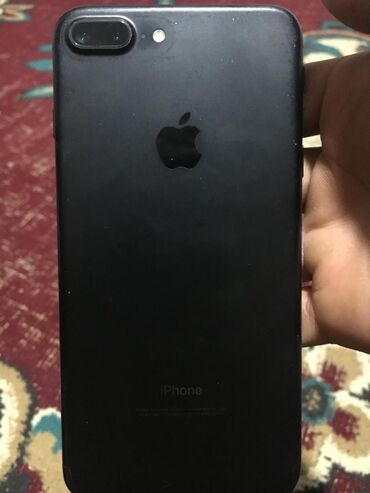 Apple iPhone: IPhone 7 Plus, Б/у, 128 ГБ, Черный, Защитное стекло, Чехол, 100 %