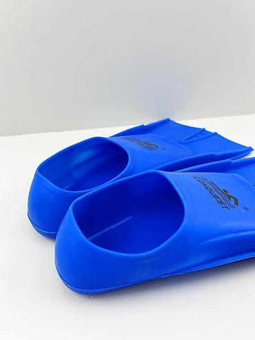hemdi sure: №: 7980 Məhsulun adı: Üzgüçülük üçün last Speedo, göy, silikon/rezin — 3