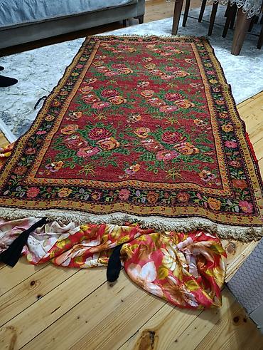 костюмы в баку: Qädimi QARABAĜ CÄBRAYIL XALÇASI Satılır qiymäti 1250 Manata aşaĝı yeri — 5