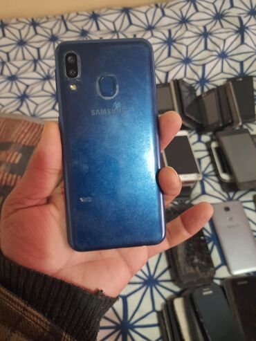 Ostali mobilni telefoni: Mobilni Telefoni 70Komada za Delove/Popravku.Vecina su Samsung na lalafo.rs — 8 Ostali mobilni telefoni: Mobilni Telefoni 70Komada za Delove/Popravku.Vecina su Samsung — 8