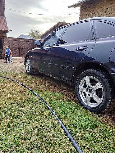 Mazda: Mazda 626: 1995 г., 0.2 л, Механика, Бензин, Хэтчбэк — 2