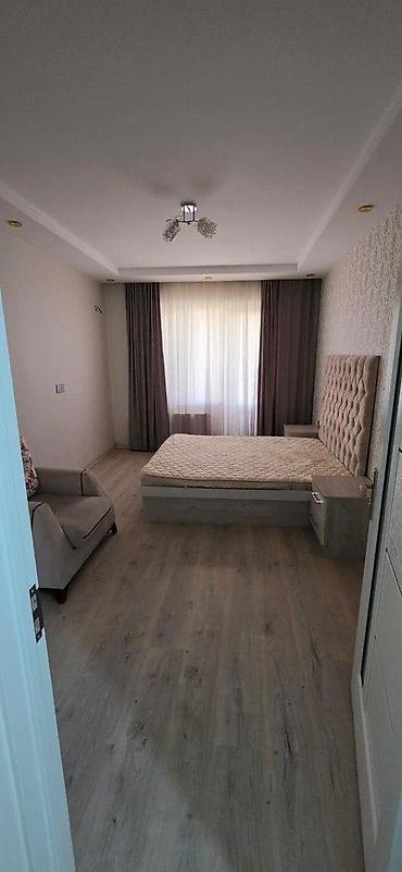 kiraye ev ecemide: İcarəyə verilir 3 otaqlı yeni tikili 135 m², 8 Noyabr m. 1 050 AZN/ay — 1