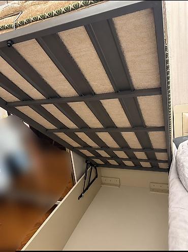 Çarpayılar: Dolablı krovat Uzunluq 195 Eni 95 Heç bir problemi yoxdur Tek — 3