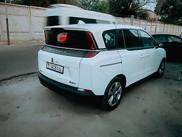 китайские электрокары: FAW Besturn: 2022 г. — 2
