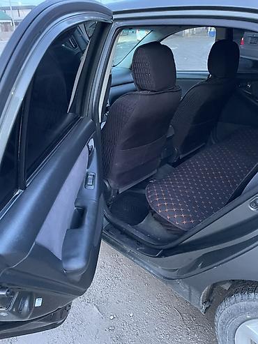 Toyota: Toyota Corolla: 2003 г., 1.6 л, Автомат, Бензин, Хэтчбэк — 7