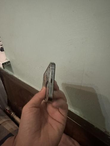 redmi note 6: Смартфон в стиле iPhone Pro с плоскими металлическими гранями и — 2