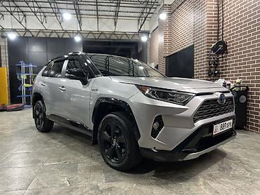 Toyota: Toyota RAV4: 2020 г., 2.5 л, Вариатор, Гибрид, Кроссовер — 8