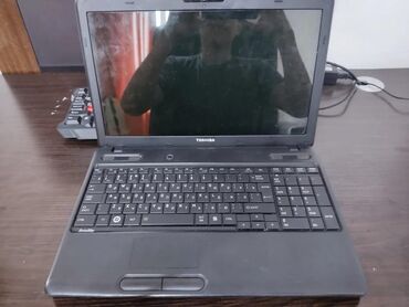 ноутбуки тошиба: Ноутбук, Toshiba, 2 ГБ ОЗУ, 15.6 ", Б/у, Для несложных задач, память HDD