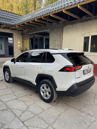 купить авто дёшево: Toyota RAV4: 2021 г., 2.5 л, Автомат, Бензин, Кроссовер — 4