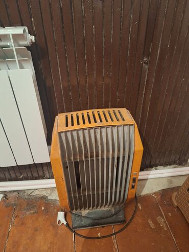 Elektrikli qızdırıcılar və radiatorlar: Продается электрический обогреватель