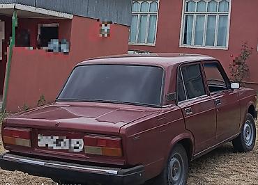 2107 baqaj: VAZ 2107 sedan - Kuzov: bordovı rəng, 4 qapı, klassik xətləri ilə — 3
