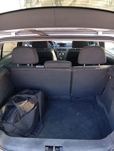 Opel: Opel Astra H hatchback - Kuzov: 5 qapılı hatchback, gümüşü rəng - — 4