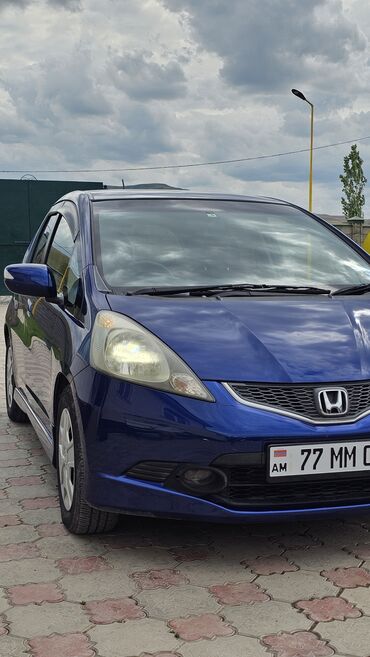 хонда фит банпер: Honda Fit: 2010 г., 1.5 л, Автомат, Бензин, Хэтчбэк