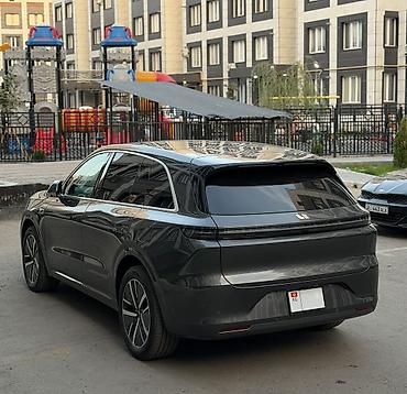 2025: Lixiang L6: 2025 г., 1.5 л, Вариатор, Электромобиль, Внедорожник — 5