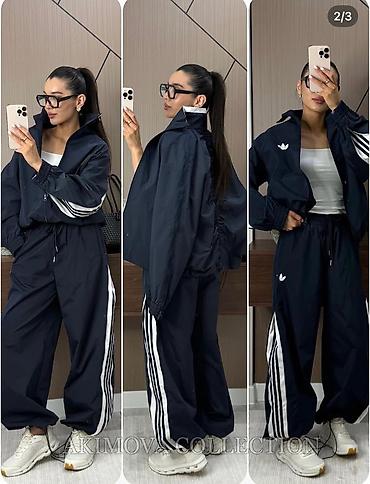 куртки adidas: Женский спортивный костюм с широкими брюками - Комплект из двух — 2
