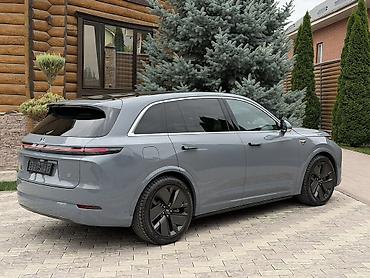 jac refine l6 max: Lixiang L7: 2025 г., 1.5 л, Автомат, Гибрид, Кроссовер — 4