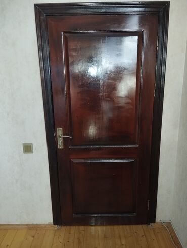 taxta qapllar: Taxta daxili qapı – klassik dizayn - Material: bərk ağac (taxta)