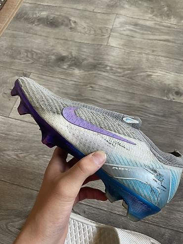 вязан: 40й размер. Футбольные бутсы Nike с технологией Air Zoom — 1