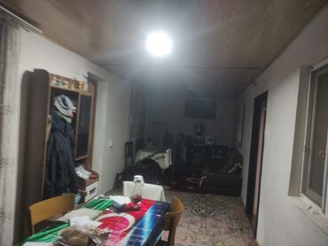 Həyət evləri və villaların satışı: 3 otaqlı, 100 kv. m, Kredit yoxdur, Orta təmir — 2