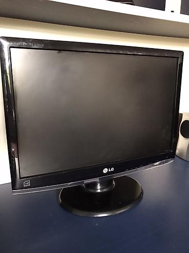 LG Flatron W1954SE-PF LCD monitor - Ekran diaqonalı: 19" (təxmini