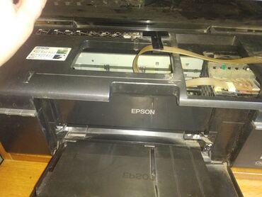 купить принтер epson l800: Продаю принтер Epson . принтер т59 переделанный под L800. с принтером