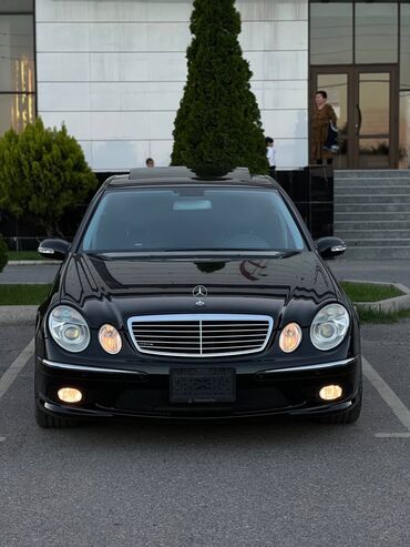 машина жетта: Mercedes-Benz E-класс AMG: 2004 г., 5.5 л