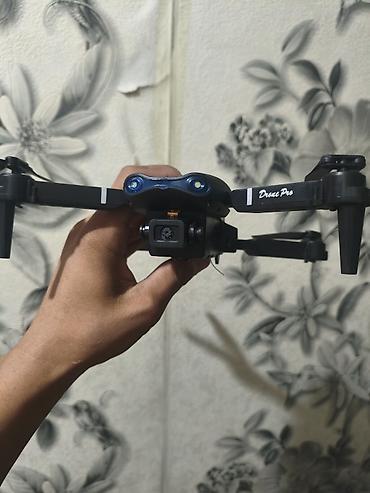 Дроны: Складной квадрокоптер Drone Pro с камерой и полным комплектом — 2