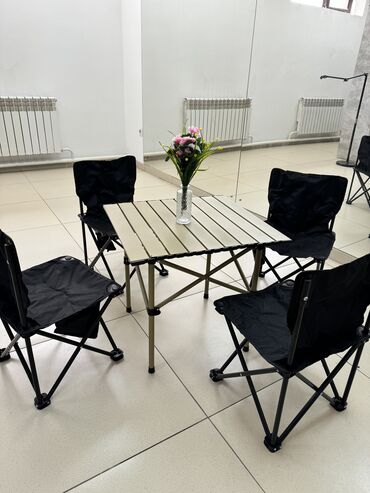 чехлы бу: Комплект стол и стулья Новый