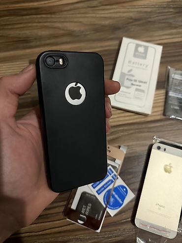 Apple iPhone: IPhone SE, Б/у, 128 ГБ, Space Gray, Защитное стекло, Кабель, Чехол, 100 % — 12