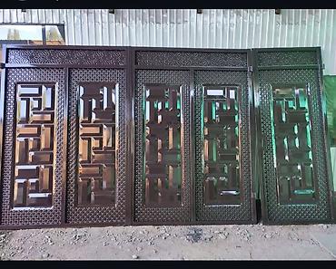 Распашные ворота: Металлические ворота с декоративными элементами и секциями — 4