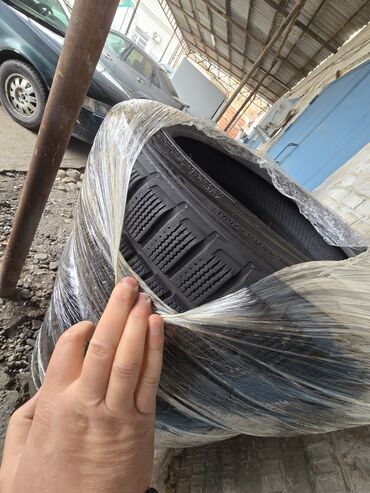 купить шины r 17: Шины 235 / 45 / R 17, Зима, Б/у, Комплект, Китай, Goform