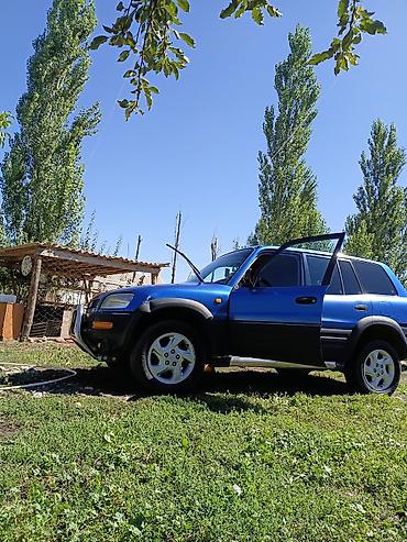 range rover 2006: Toyota RAV4: 1996 г., 2 л, Механика, Бензин, Кроссовер — 1